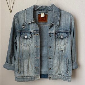 Levi's Faded Blue Denim Jacket with DIY Patch